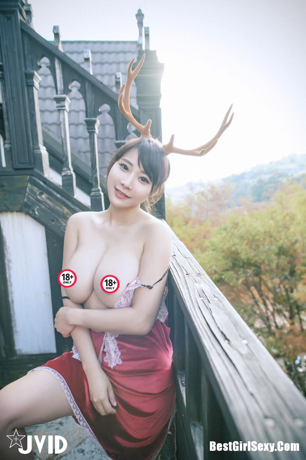 JVID LeLe – Sexy Girl Of Santa C