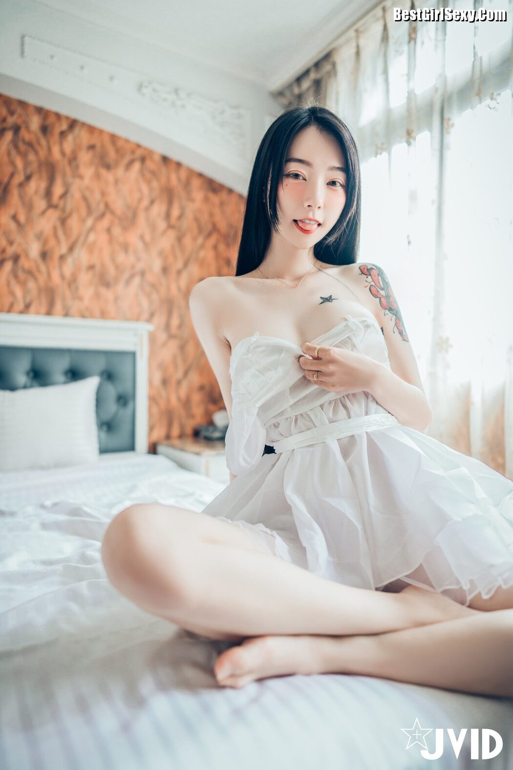 JVID Piao 飘 – Colorful Cheongsam B