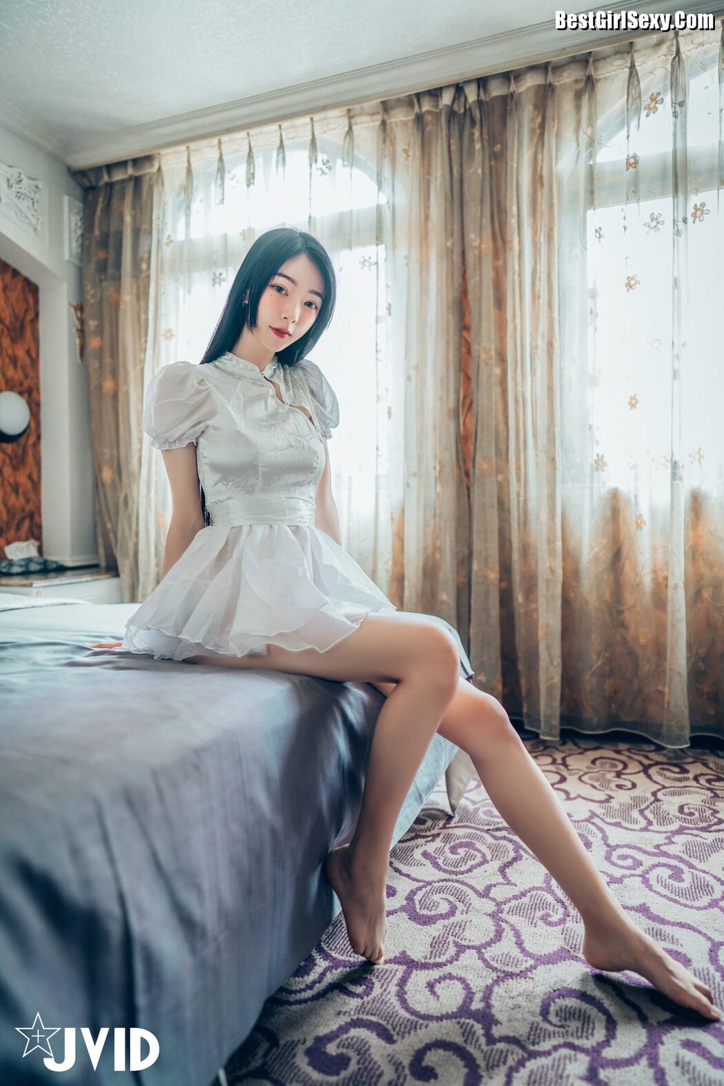 JVID Piao 飘 – Colorful Cheongsam B