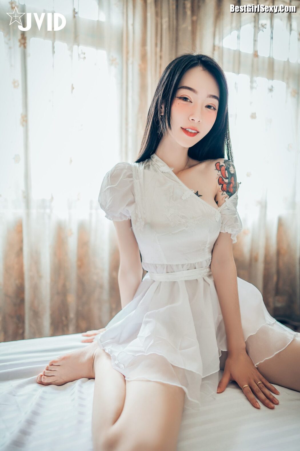JVID Piao 飘 – Colorful Cheongsam B