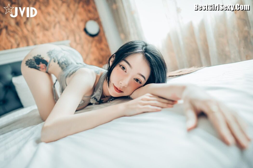 JVID Piao 飘 – Colorful Cheongsam B
