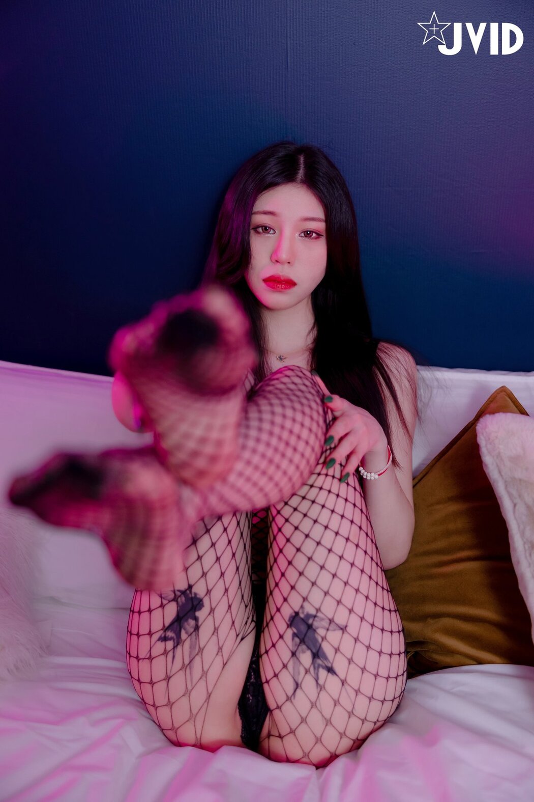 JVID Queen Medusa – 與女秘書的約會