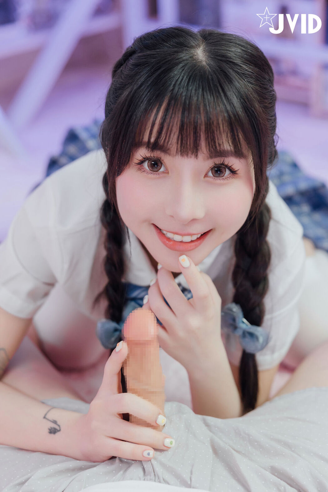 JVID Tiny – 量身訂製の性愛娃娃 Part1