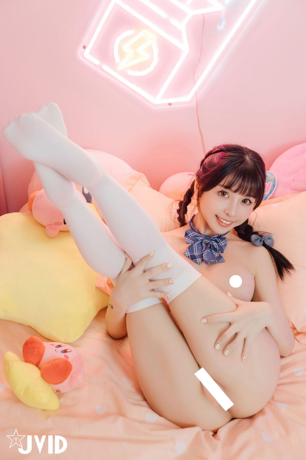 JVID Tiny &#8211; 量身訂製の性愛娃娃 Part2