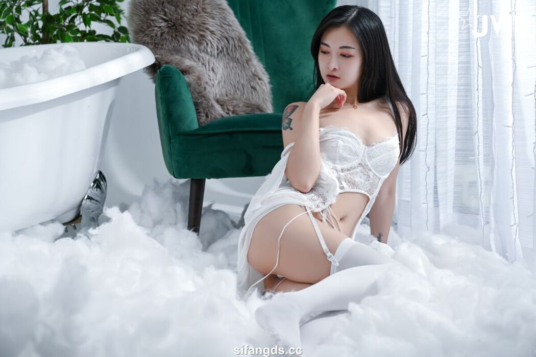 JVID Xiao Jie Er 小婕兒 – 即日起受理預約到府開發衝刺姿勢 Part1