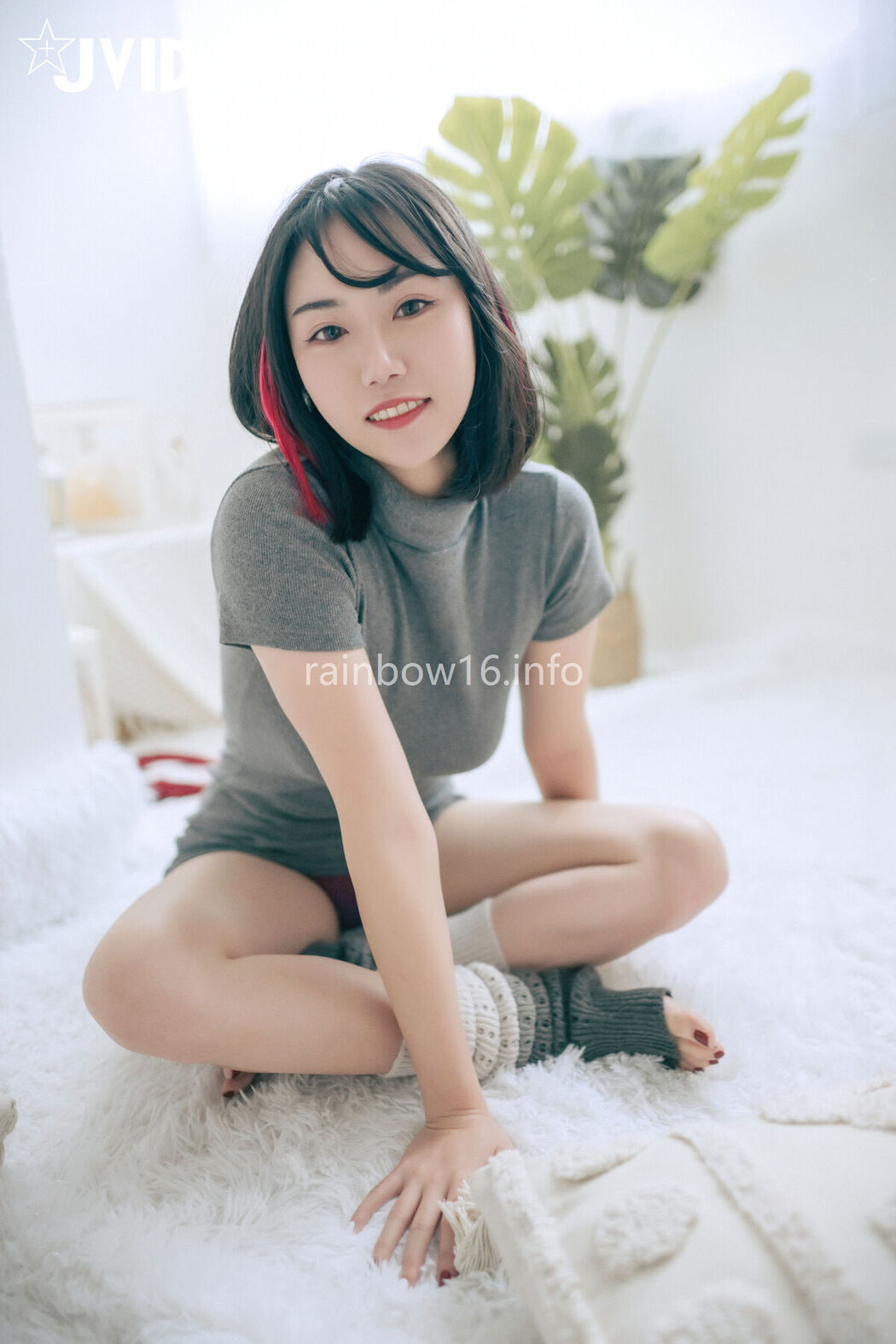 JVID Ye Si Min 叶思敏 – 渴望被肆意玩弄の魅狐 Part3