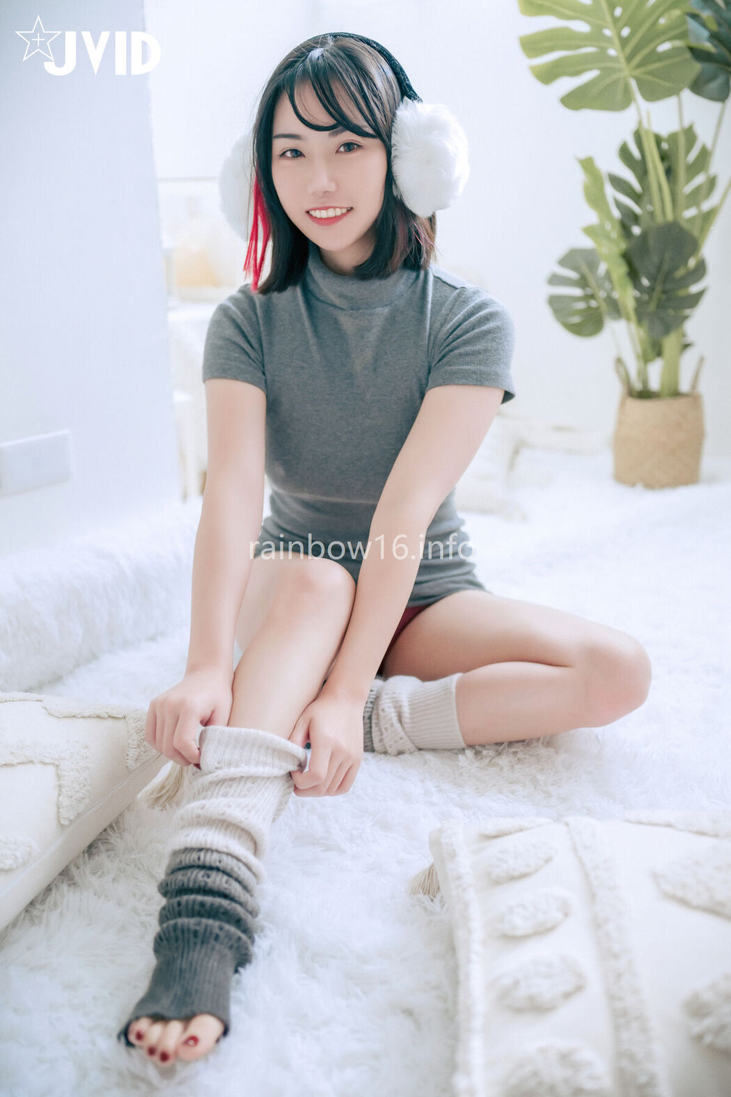 JVID Ye Si Min 叶思敏 – 渴望被肆意玩弄の魅狐 Part3