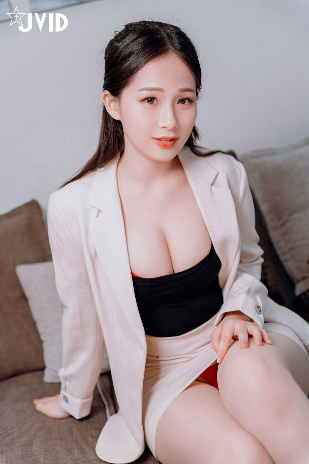 JVID 婕咪 Juice – 飛機杯到府推銷員