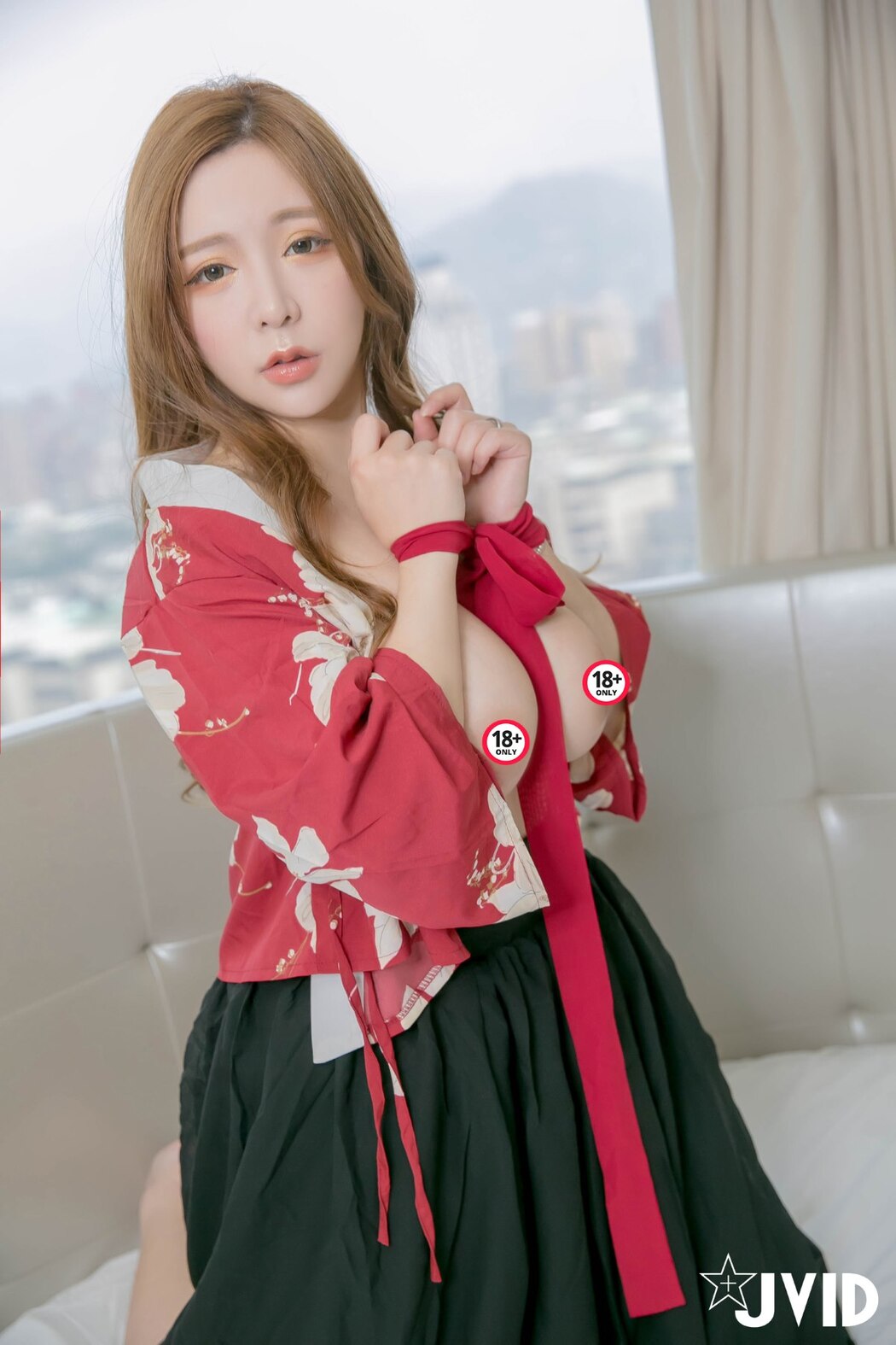 JVID 本壘奈 Hon Lei Nai – Gifted By Heavenly Officials