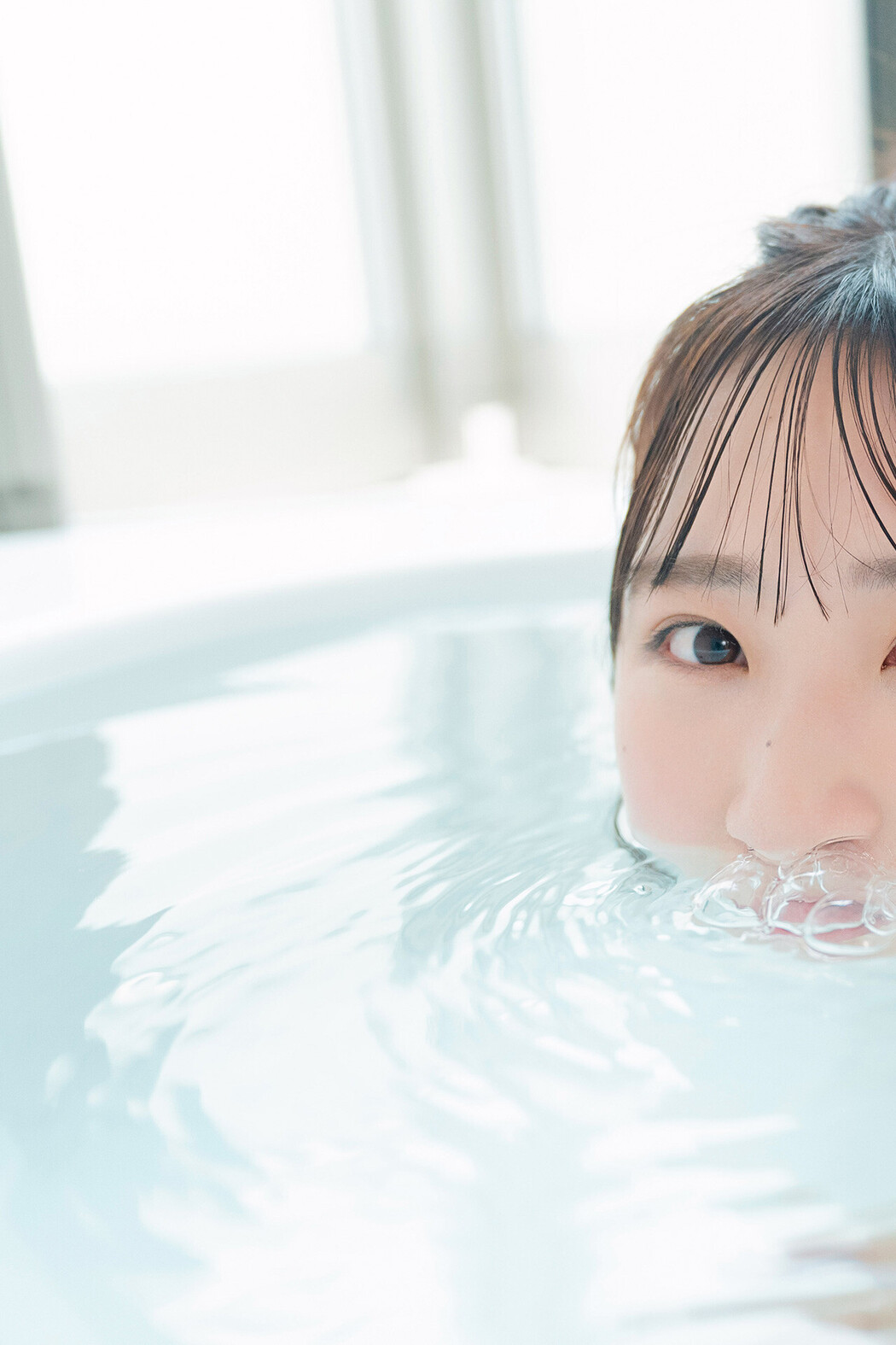 Hinata Matsumoto 松本日向, FLASHデジタル写真集 「もう、あんま見んといてや」 Set.03