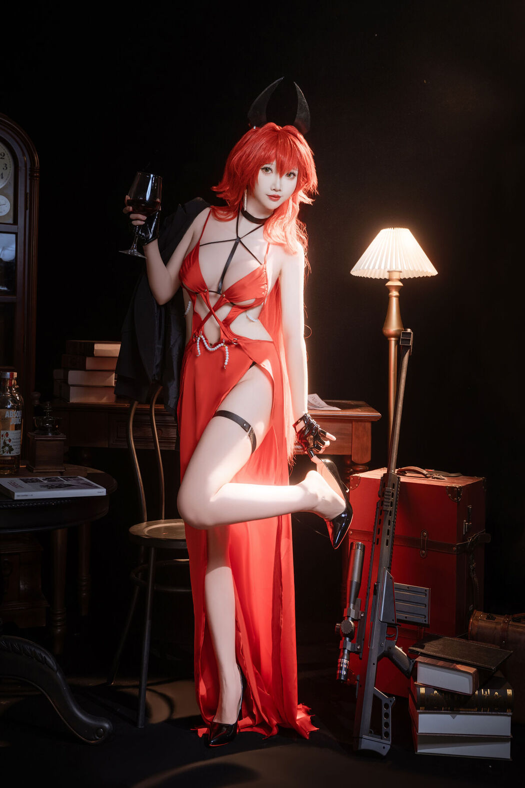 Coser@面饼仙儿 &#8211; Nikke 小红帽礼服