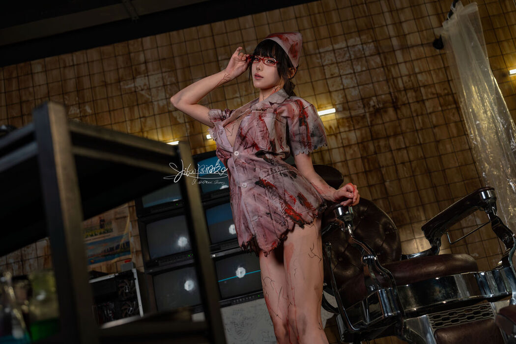 Coser@黏黏团子兔 – 寂静前夜