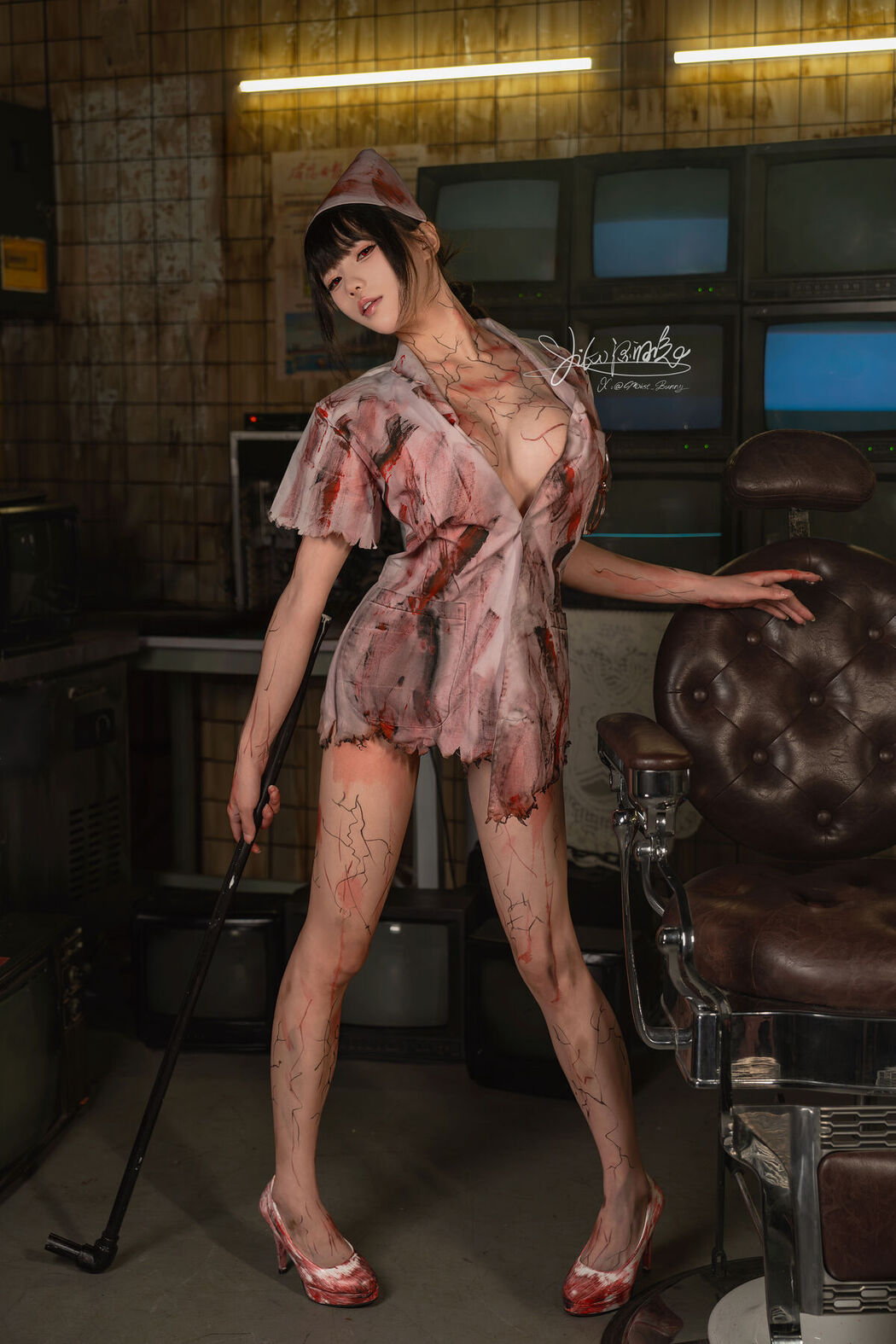 Coser@黏黏团子兔 – 寂静前夜
