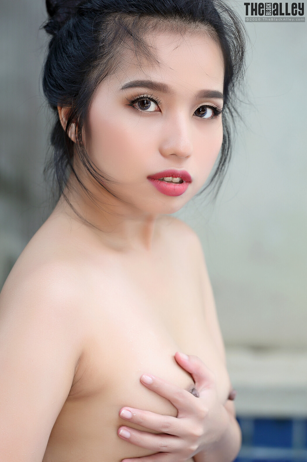 Norah The Black Alley Photobook Set.03