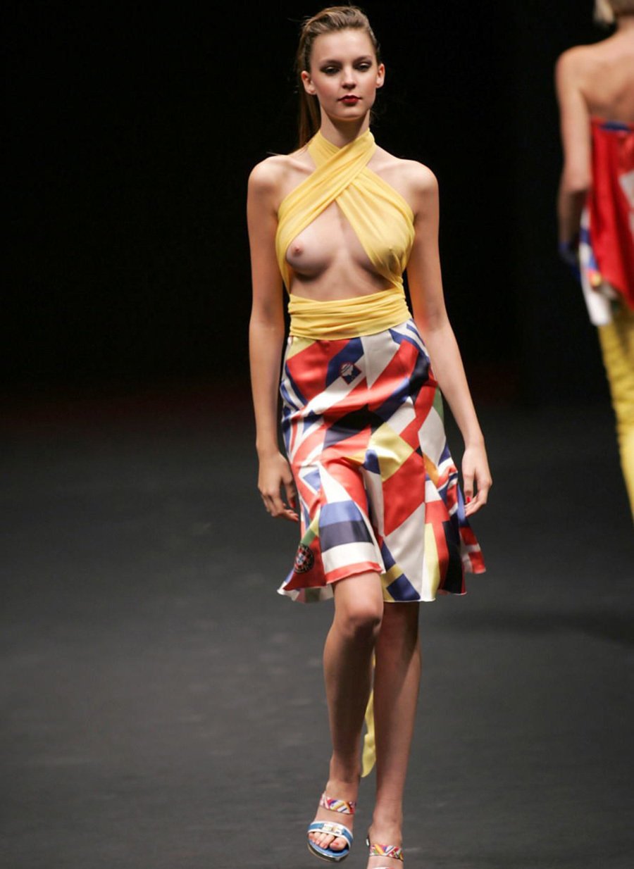Fashion Models Big Breasts