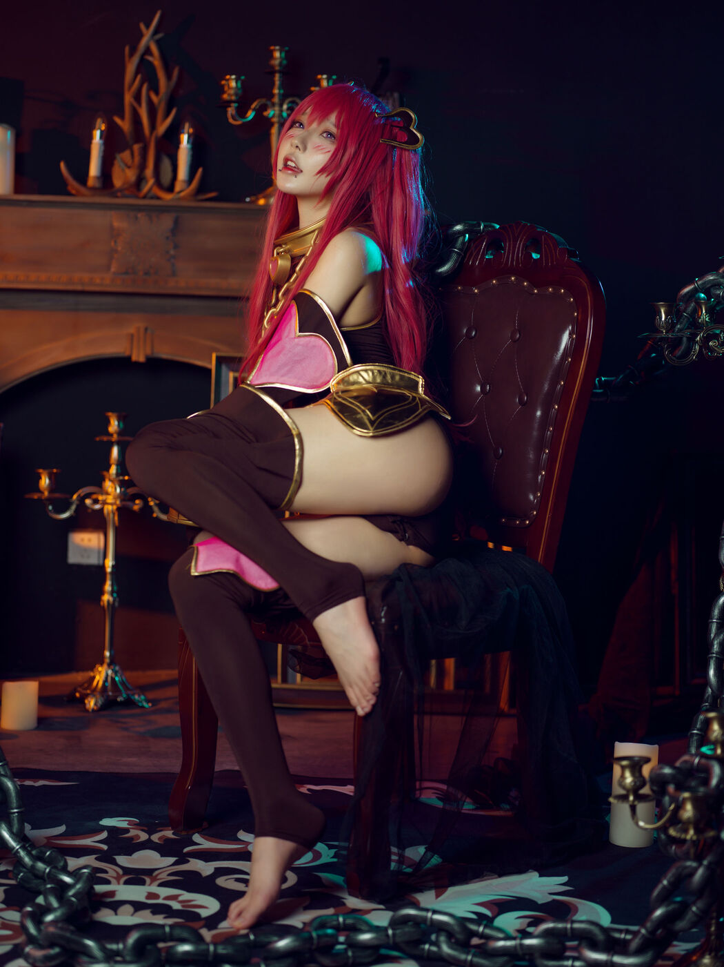 [Internet celebrity COSER photo] Anime blogger A Bao is also a rabbit girl - empty flower