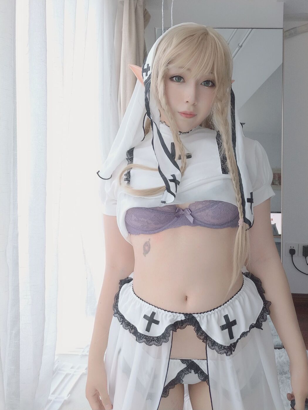 [Net Red COSER Photo] Xiao Rongzai Coo Coo - Rong Ge