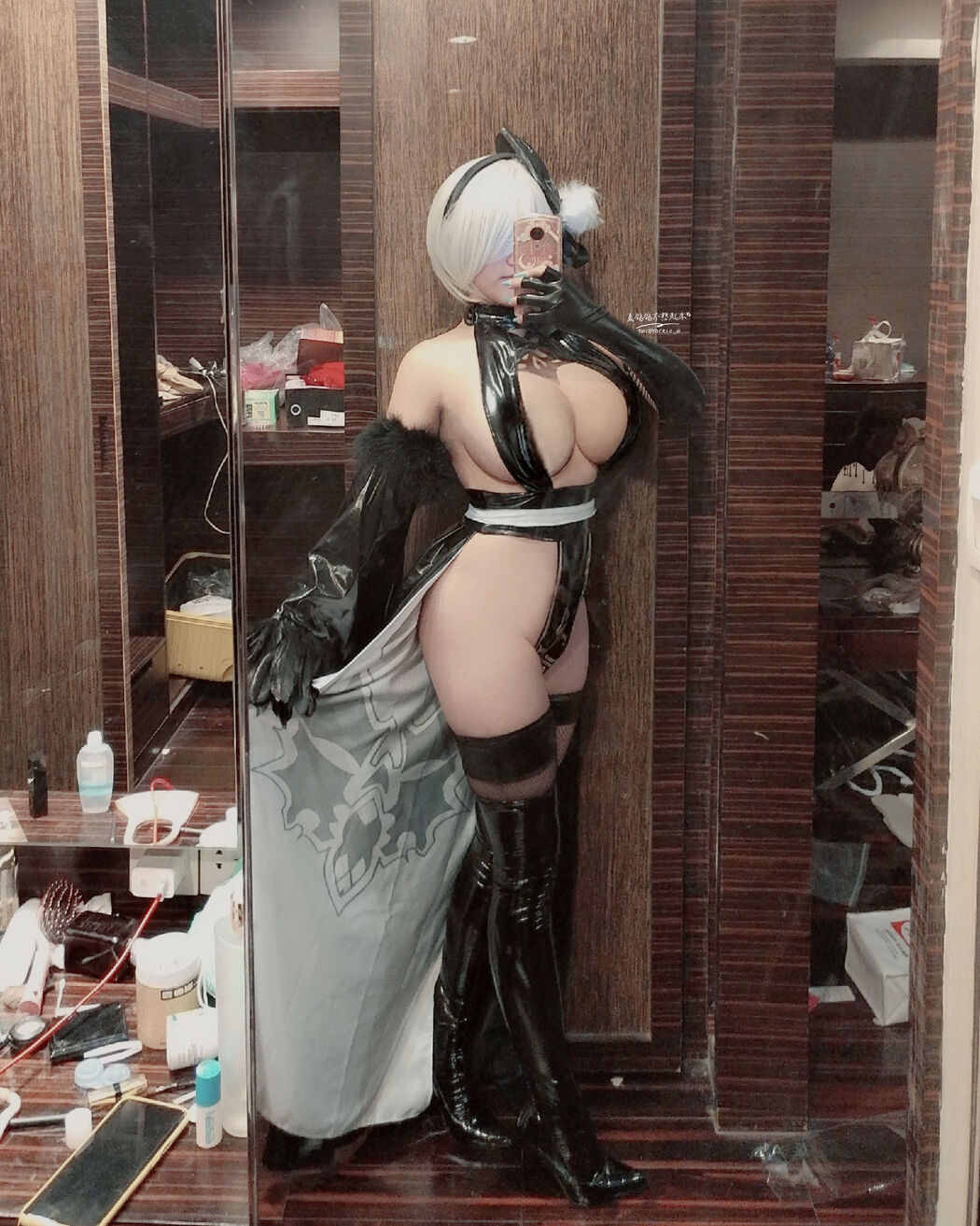 [Internet celebrity COSER photo] Xia Gege doesn't want to get up - Ninja 2B