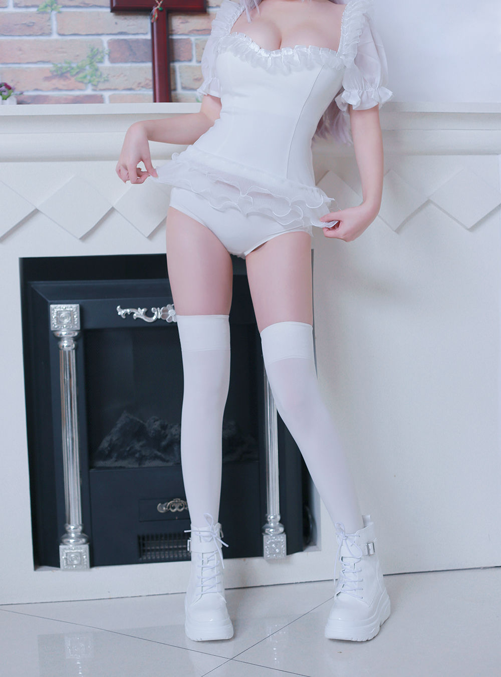 [Net Red COSER Photo] Qianye Miku (Senya Miku) - Ghost Ji