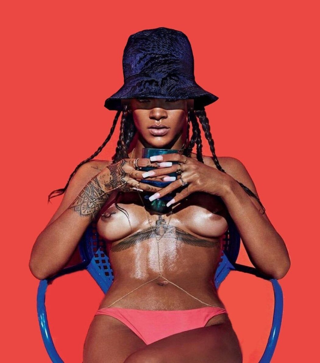 Rihanna Naked
