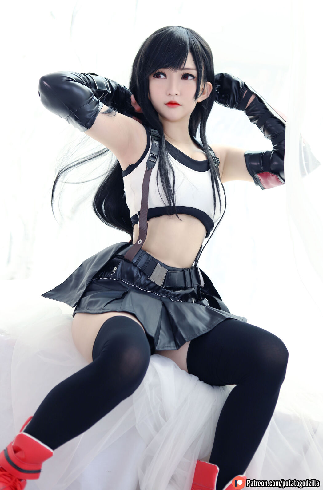 [COS Welfare] Miss Coser Potato Godzilla - Tifa