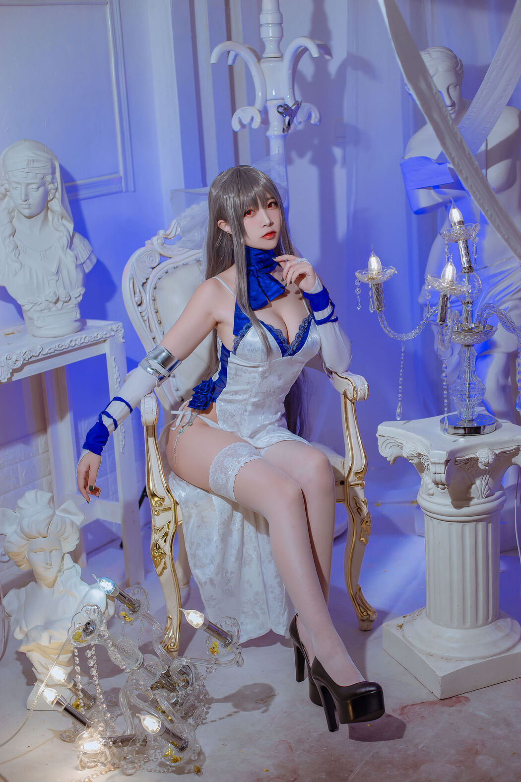 [COS Welfare] Popular Coser Nisa - Azur Lane Louis IX dress