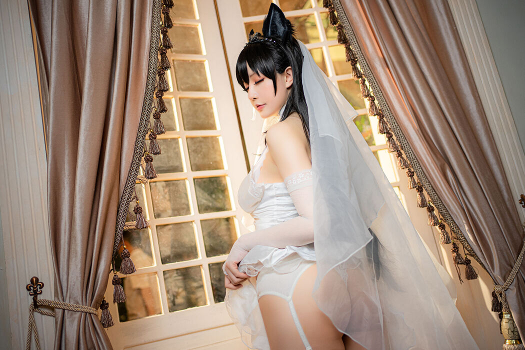 [Cosplay] Miss Coser's Star Delay - Atago Wedding Dress