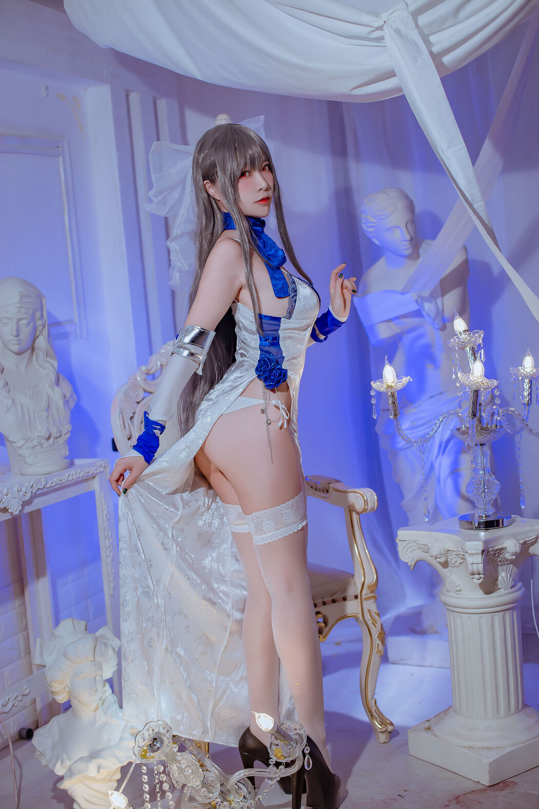 [COS Welfare] Popular Coser Nisa - Azur Lane Louis IX dress