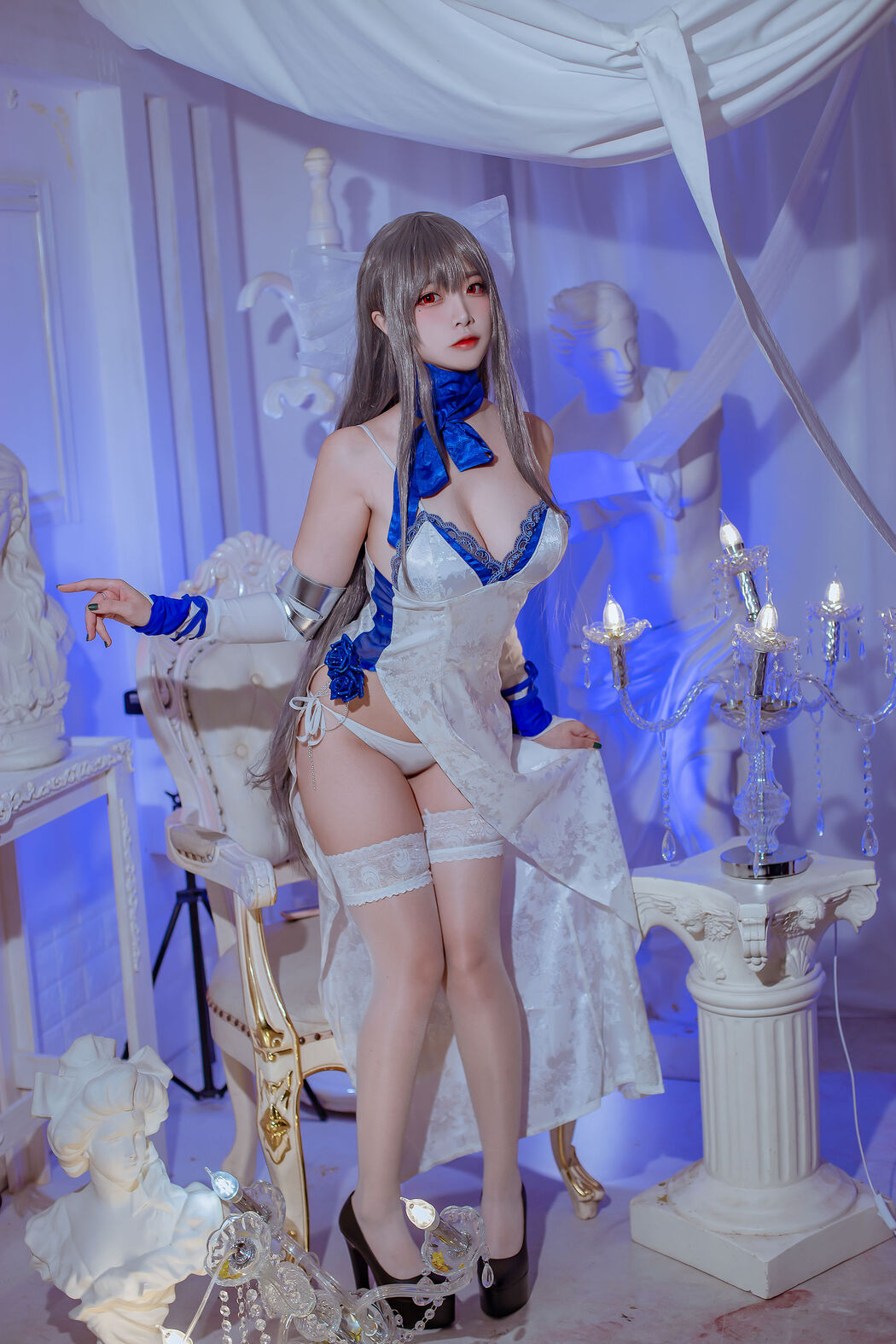 [COS Welfare] Popular Coser Nisa - Azur Lane Louis IX dress
