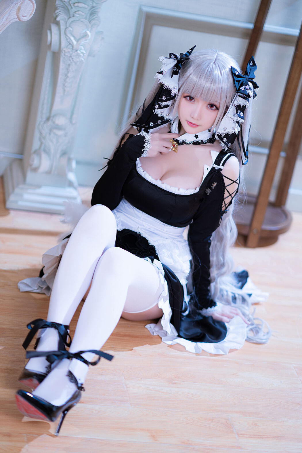 [COS Welfare] Miss Coser Xing Zhichi - R-Maid "Awesome"