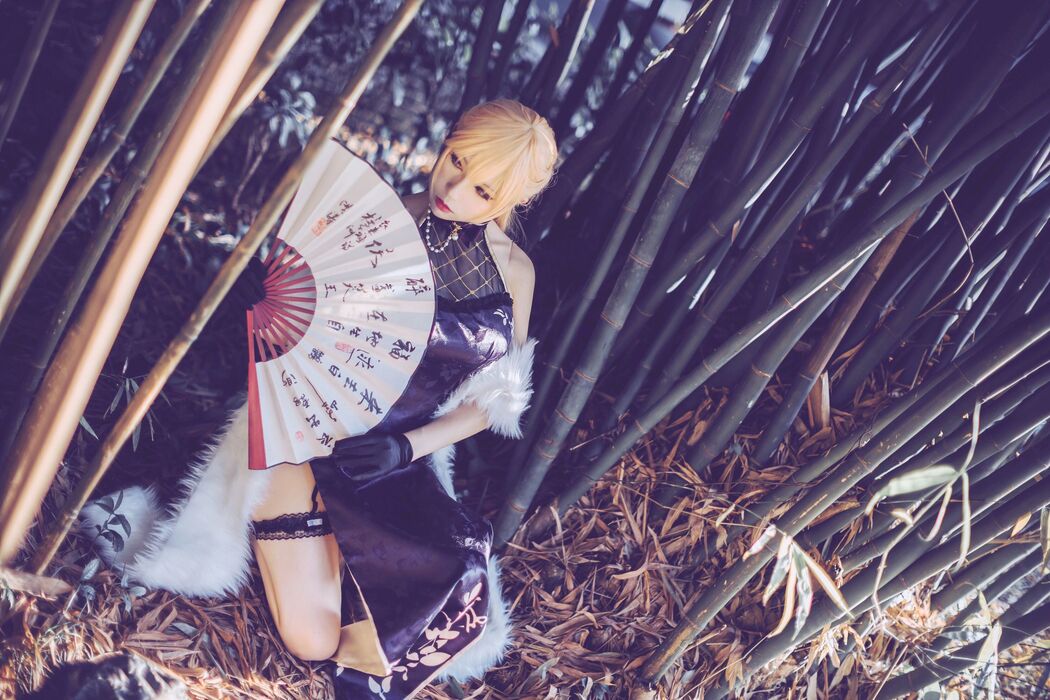 [Cosplay] Coser Yiyi - Girls Frontline Purple Rain Heart