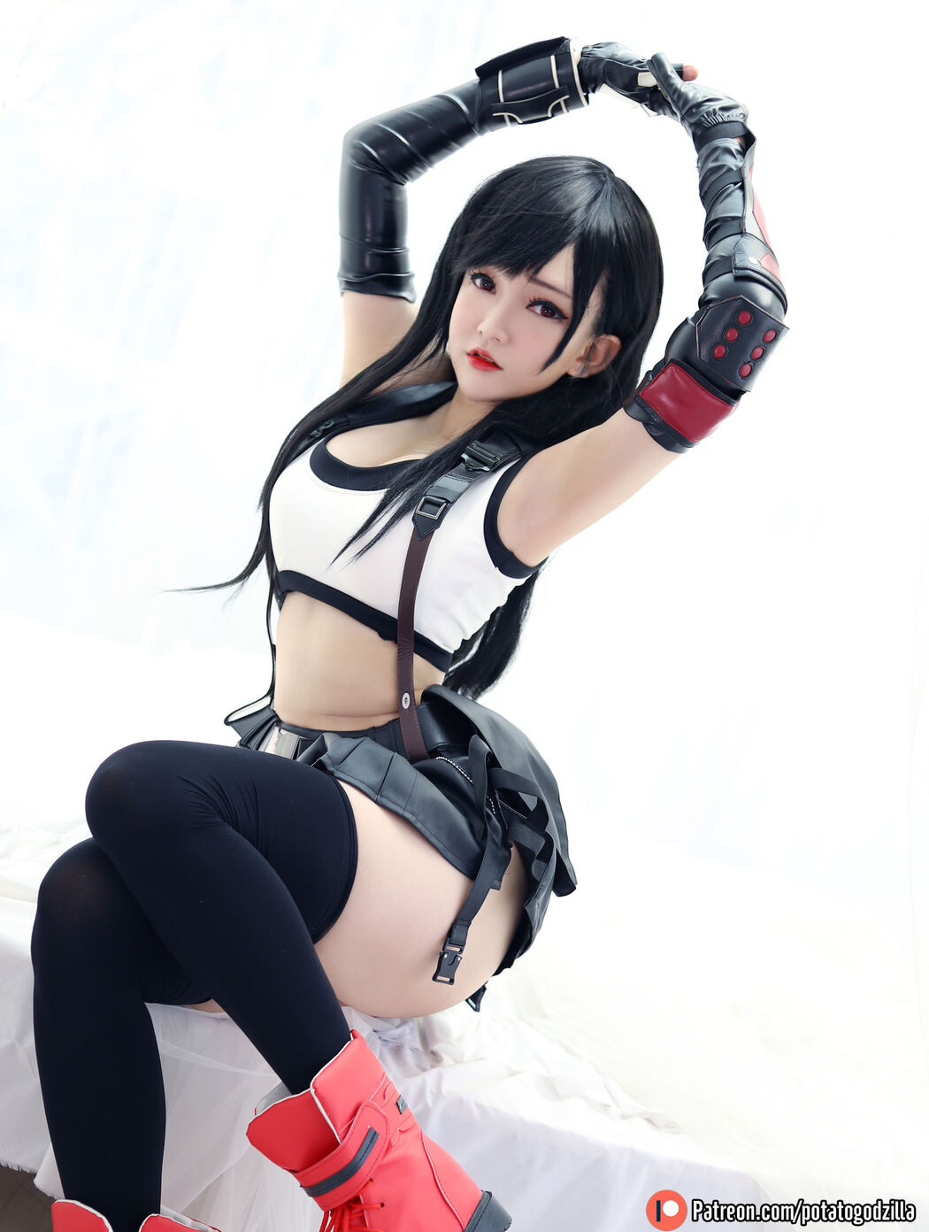 [COS Welfare] Miss Coser Potato Godzilla - Tifa