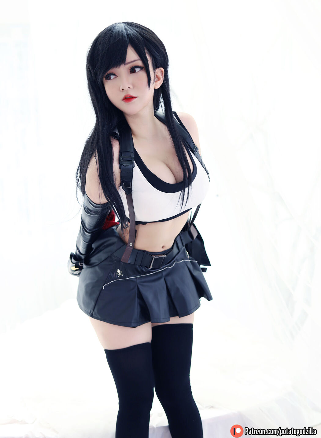 [COS Welfare] Miss Coser Potato Godzilla - Tifa
