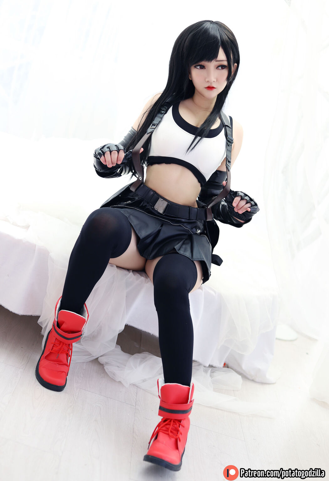 [COS Welfare] Miss Coser Potato Godzilla - Tifa