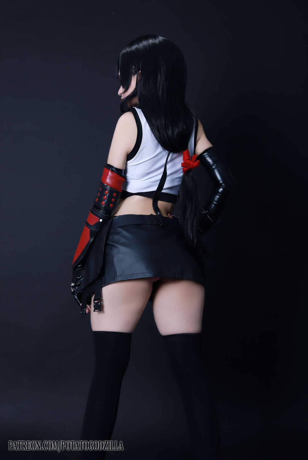 [COS Welfare] Miss Coser Potato Godzilla - Tifa