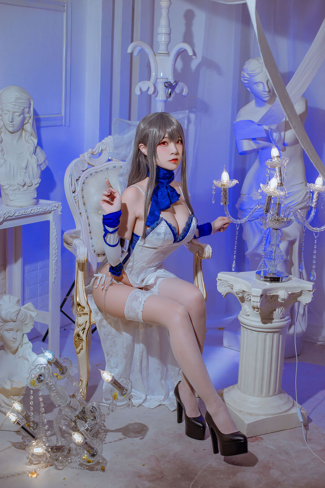 [COS Welfare] Popular Coser Nisa - Azur Lane Louis IX dress