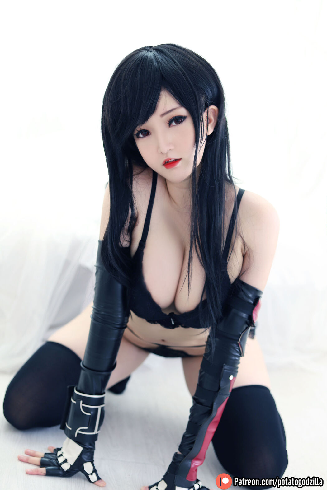 [COS Welfare] Miss Coser Potato Godzilla - Tifa