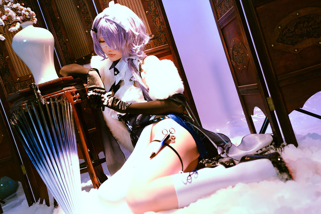 [COS Welfare] Miss Coser Xingzhichi - Xu Yu, Lonely Cold