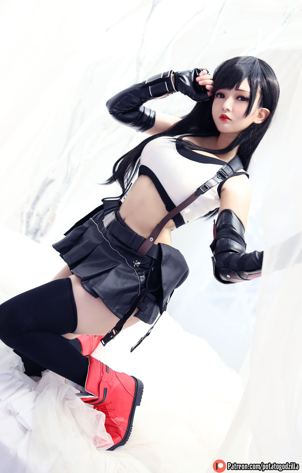 [COS Welfare] Miss Coser Potato Godzilla - Tifa