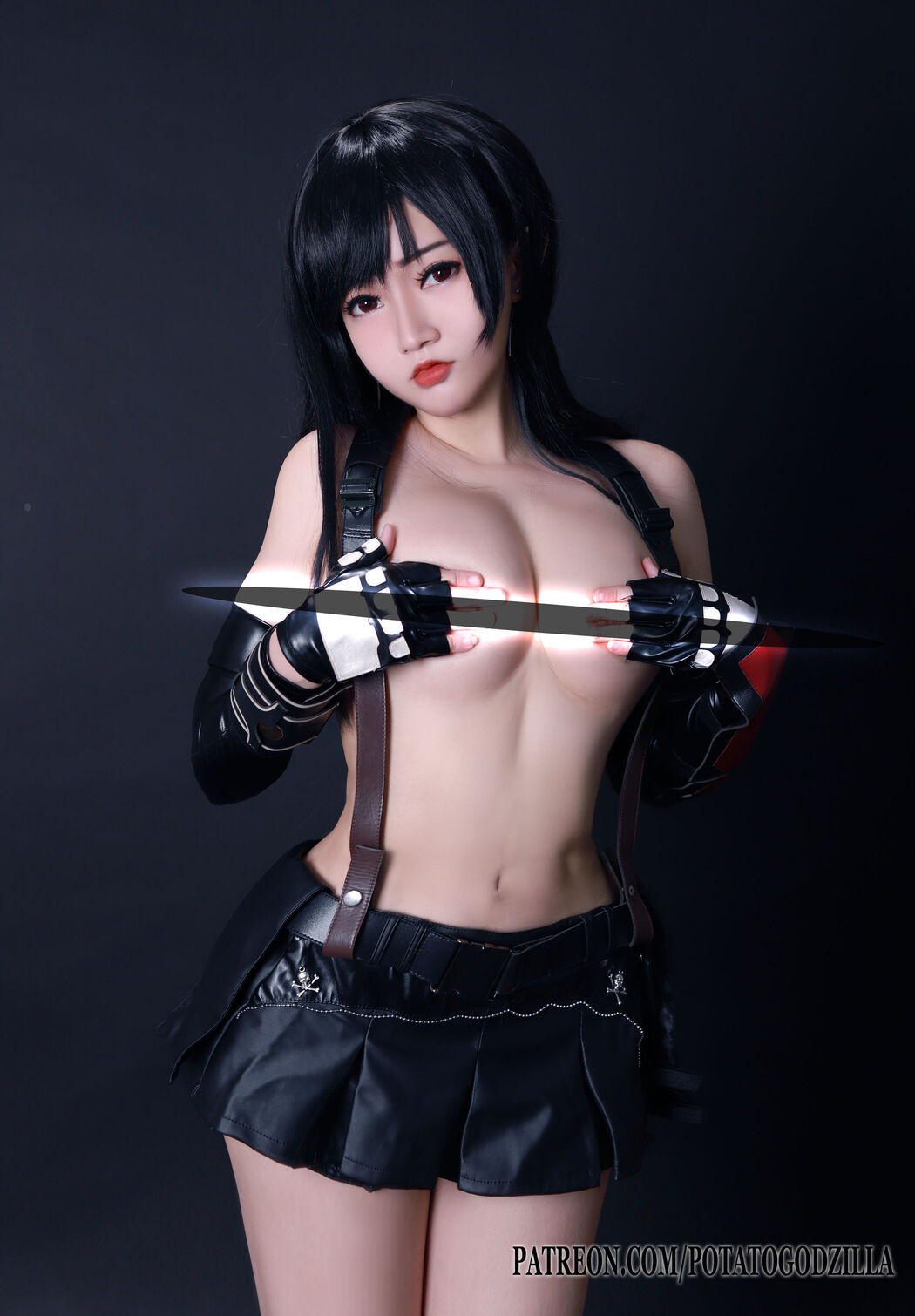 [COS Welfare] Miss Coser Potato Godzilla - Tifa