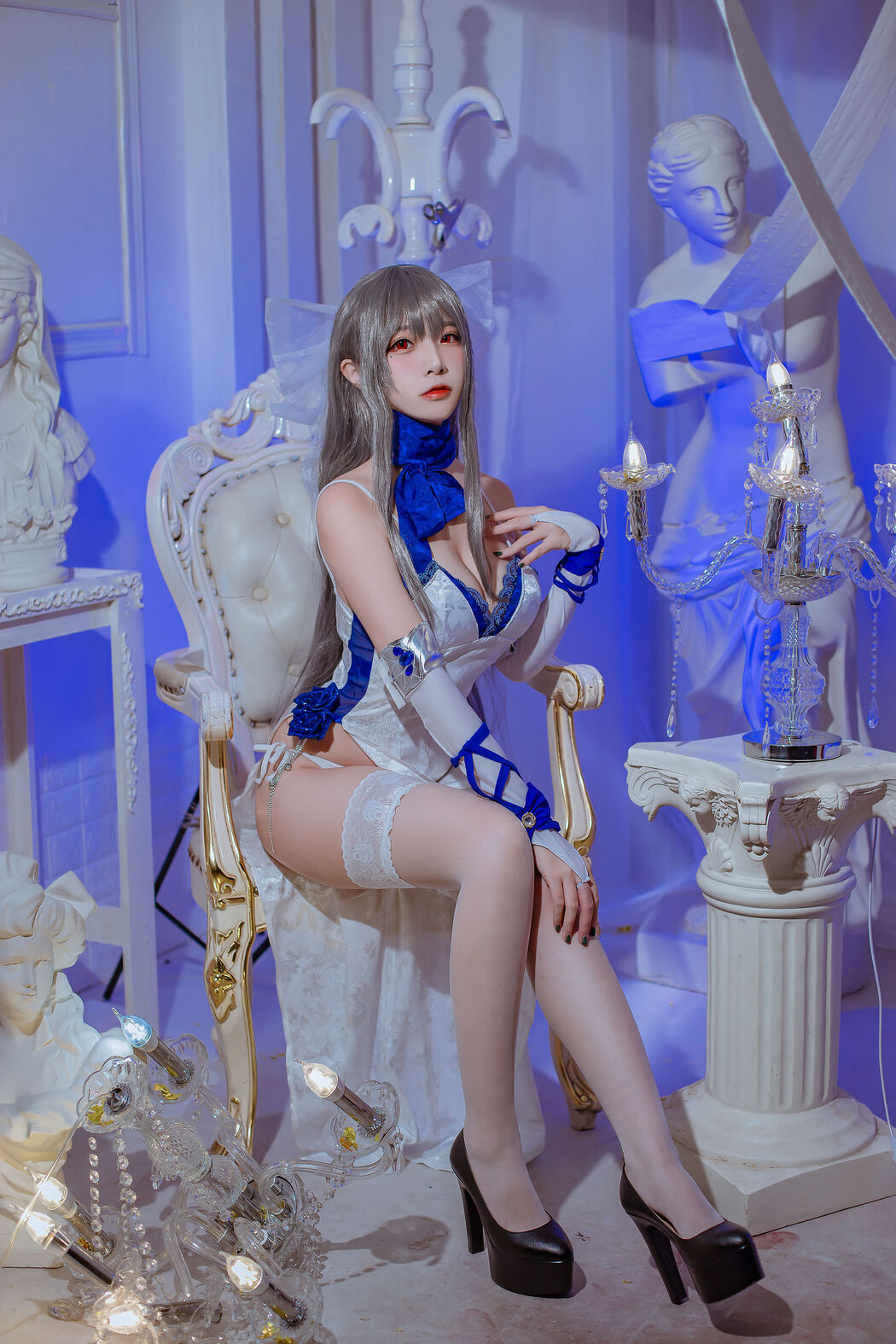 [COS Welfare] Popular Coser Nisa - Azur Lane Louis IX dress
