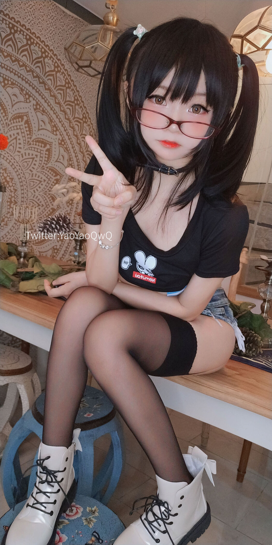 [Welfare COS] Cute girl Coser shakes music yoyo fantia November membership collection Black silk denim series