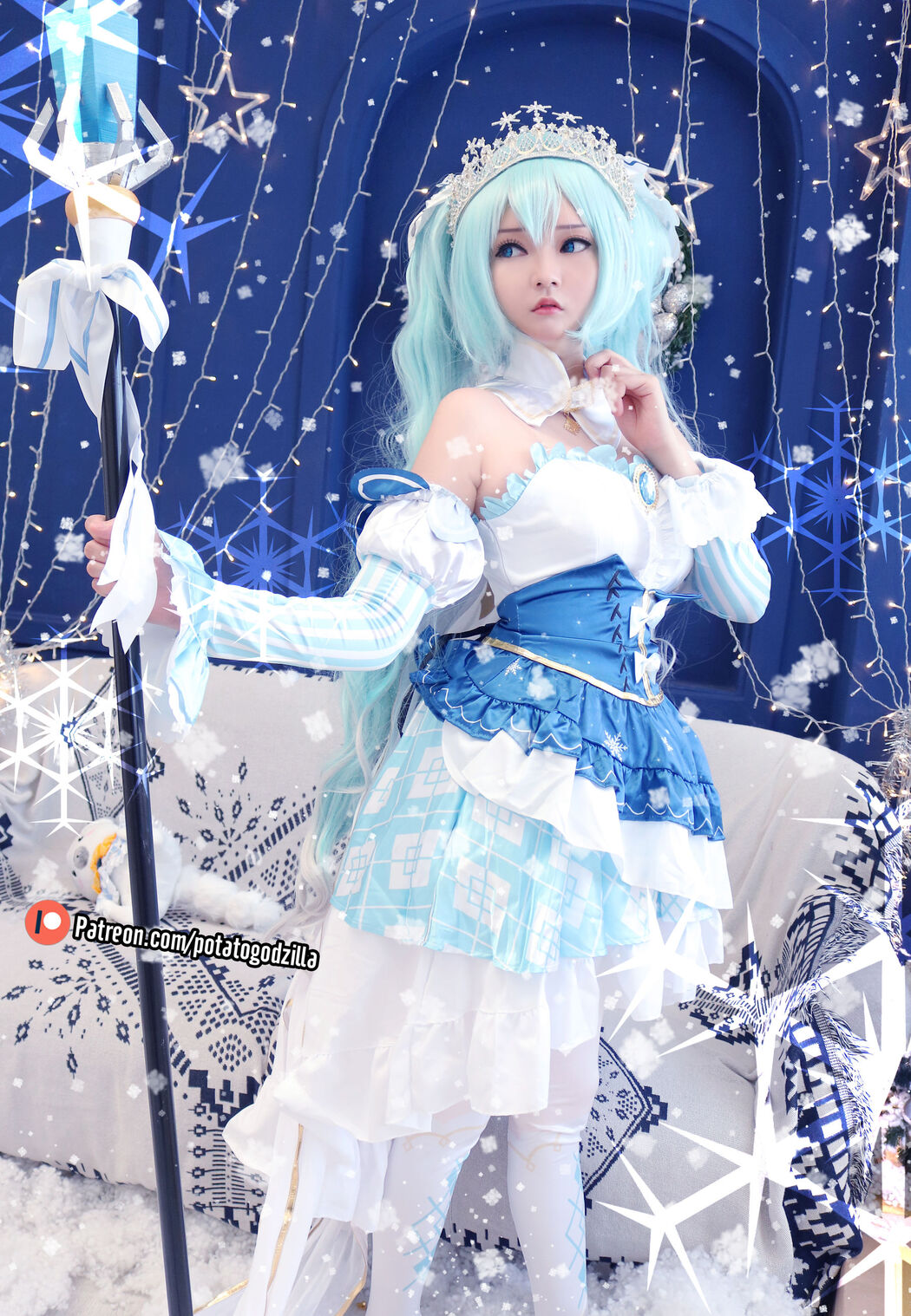 [COS Welfare] Miss Coser Potato Godzilla - Snow Miku
