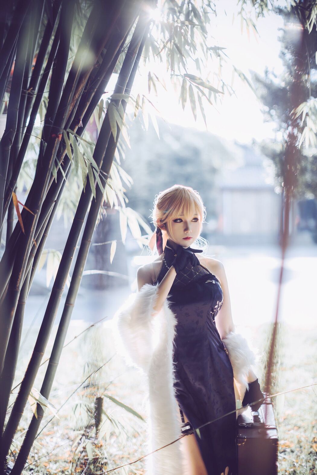 [Cosplay] Coser Yiyi - Girls Frontline Purple Rain Heart