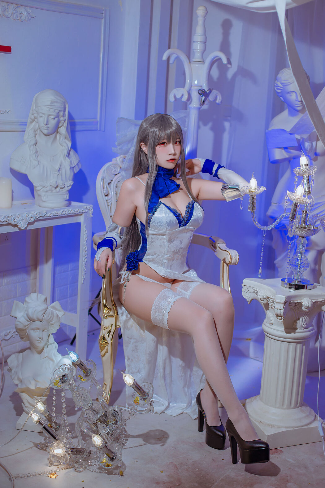 [COS Welfare] Popular Coser Nisa - Azur Lane Louis IX dress