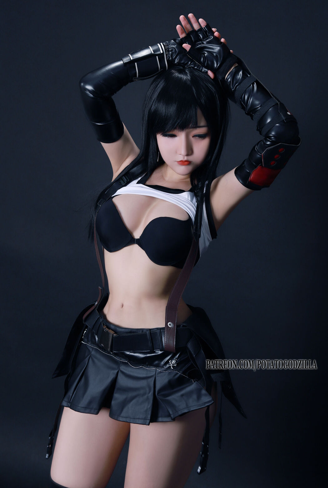 [COS Welfare] Miss Coser Potato Godzilla - Tifa