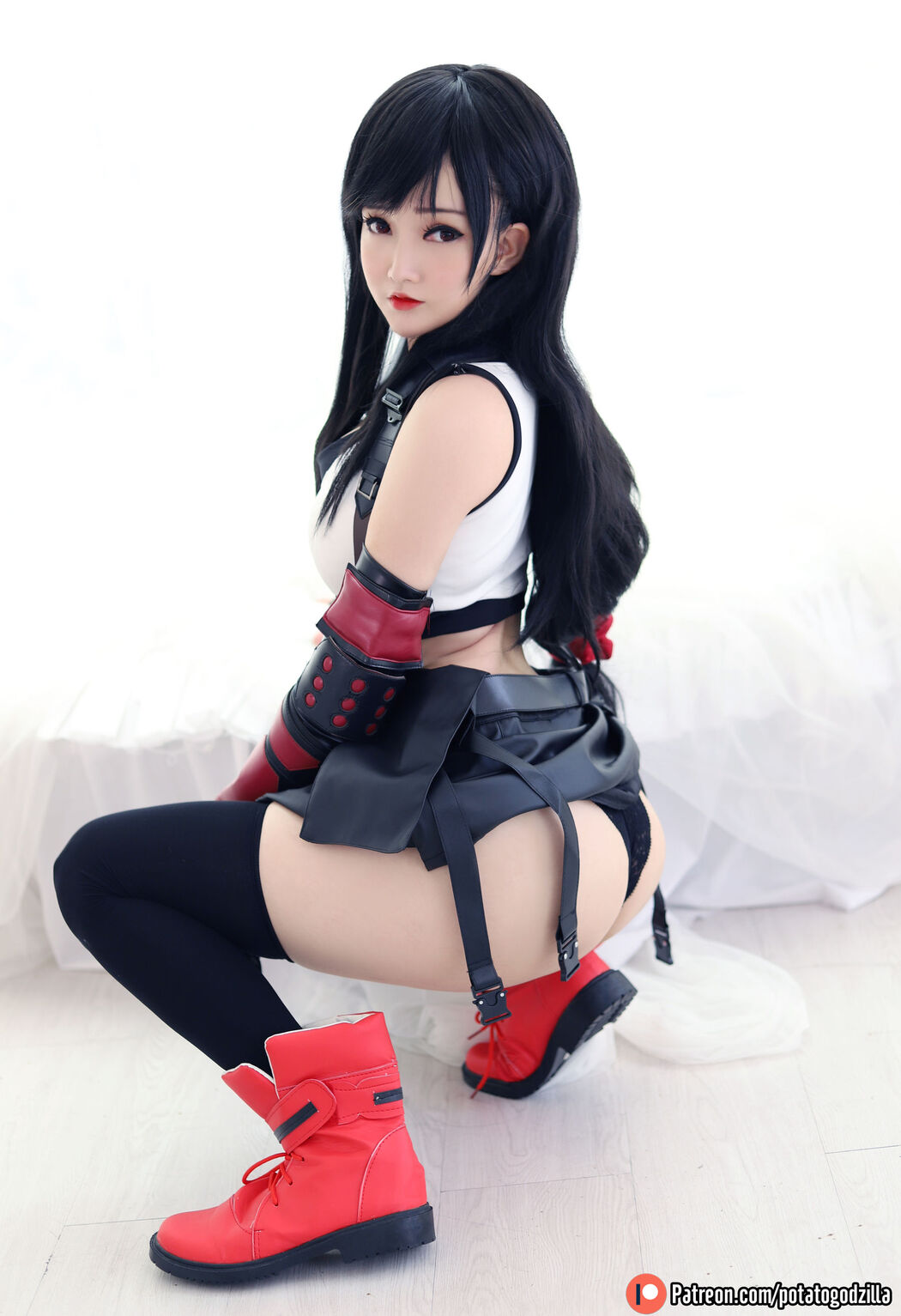 [COS Welfare] Miss Coser Potato Godzilla - Tifa