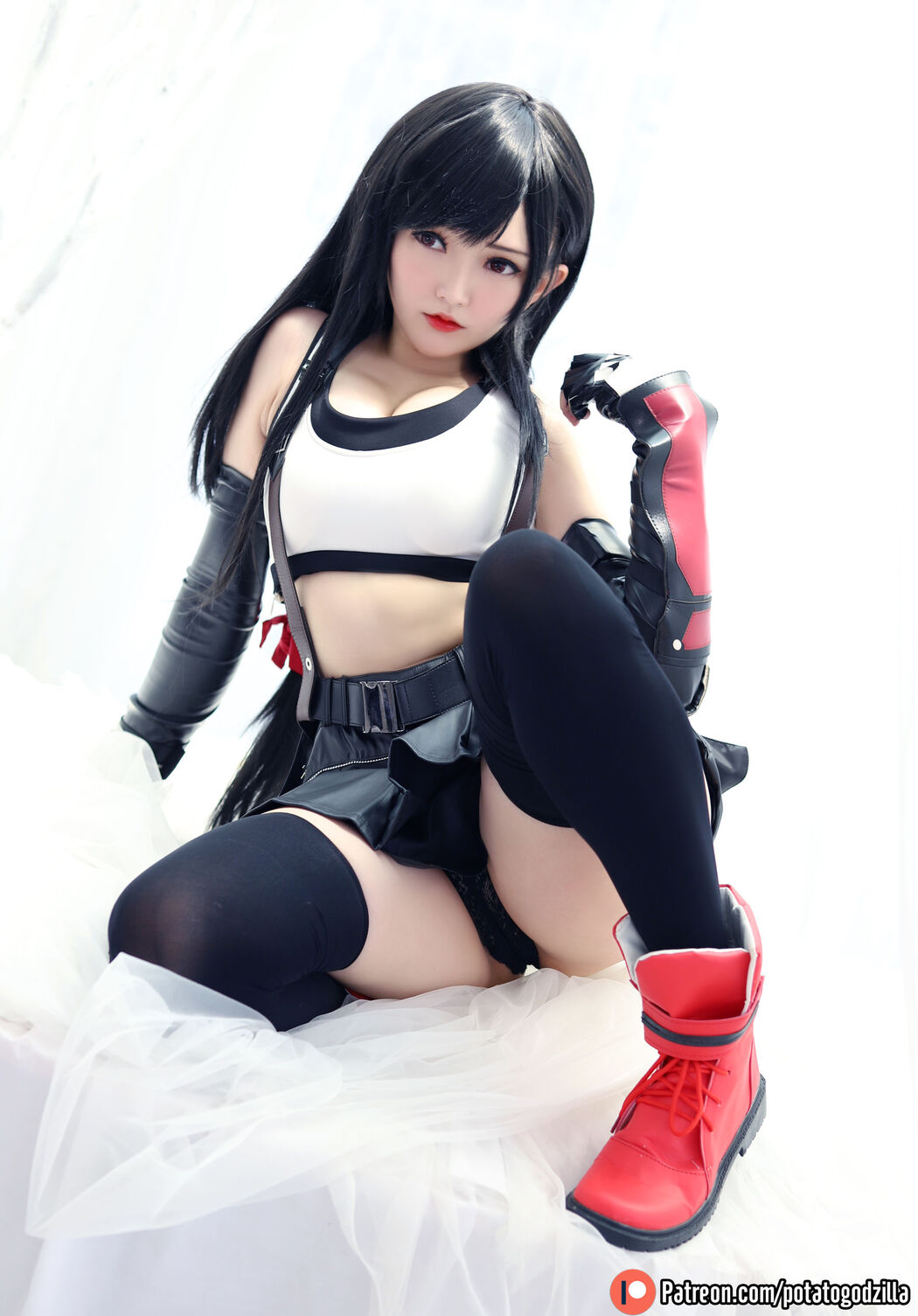 [COS Welfare] Miss Coser Potato Godzilla - Tifa