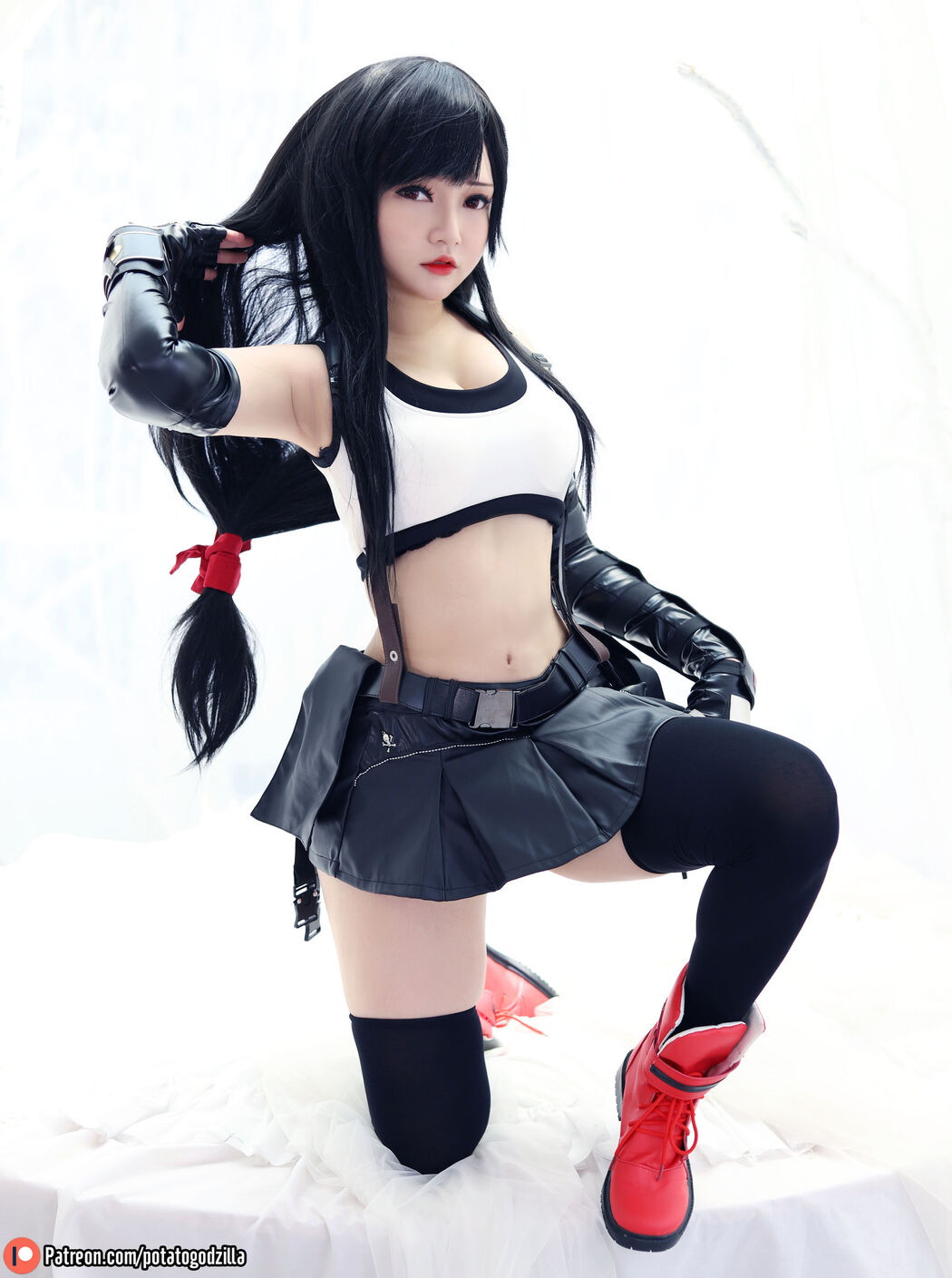 [COS Welfare] Miss Coser Potato Godzilla - Tifa