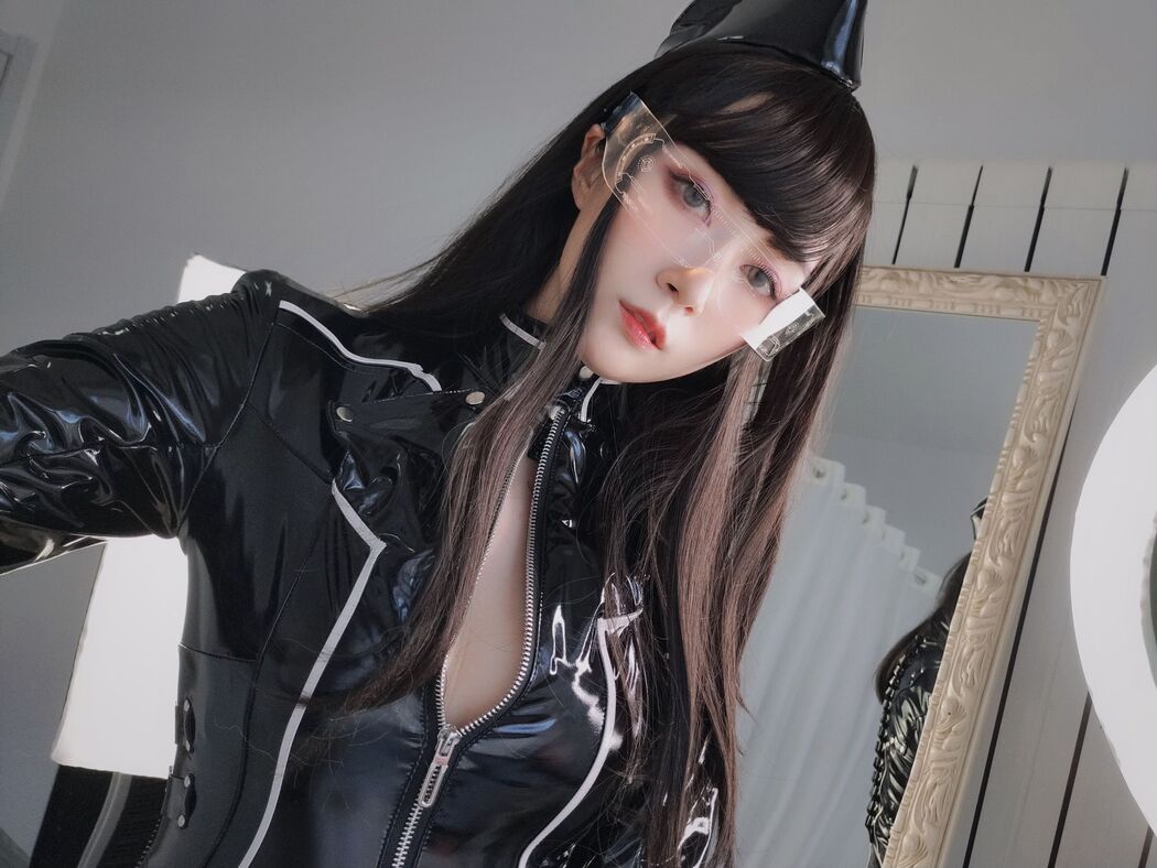 [Cosplay] Miss Coser Baiyin - Communication Officer Cover Photo